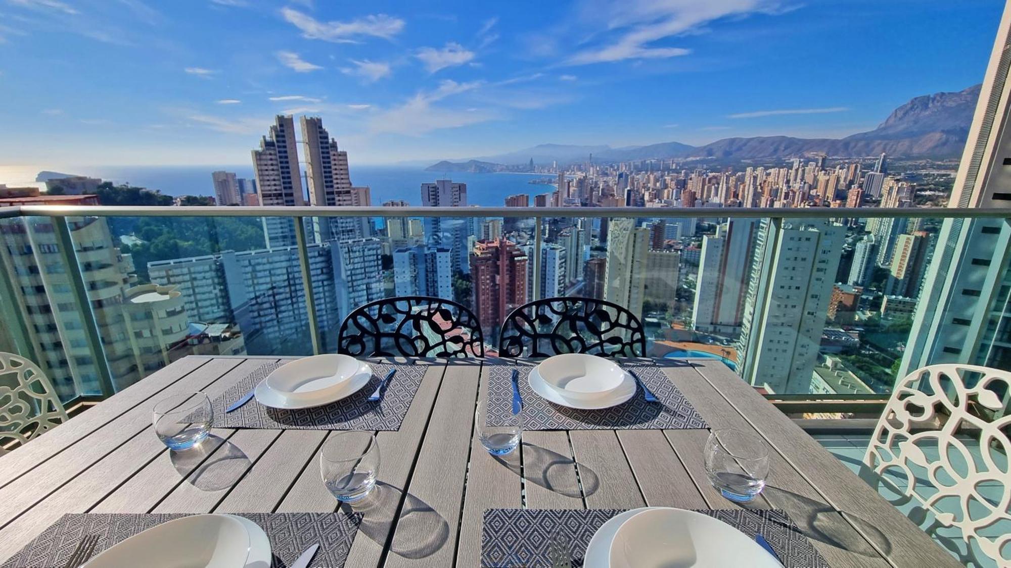 Skyline 18 Terraza Privada Con Impresionantes Vistas Al Mar Lägenhet Benidorm Exteriör bild